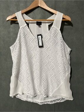 NWT Worthington White Lace Overlay V-Neck Tank Top - Size Large